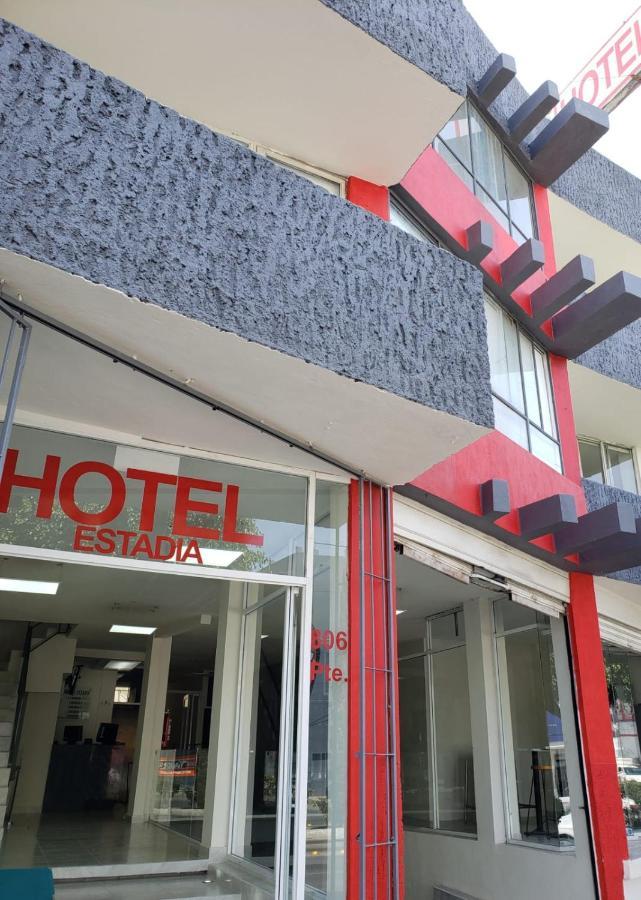 Hotel Estadia León Kültér fotó